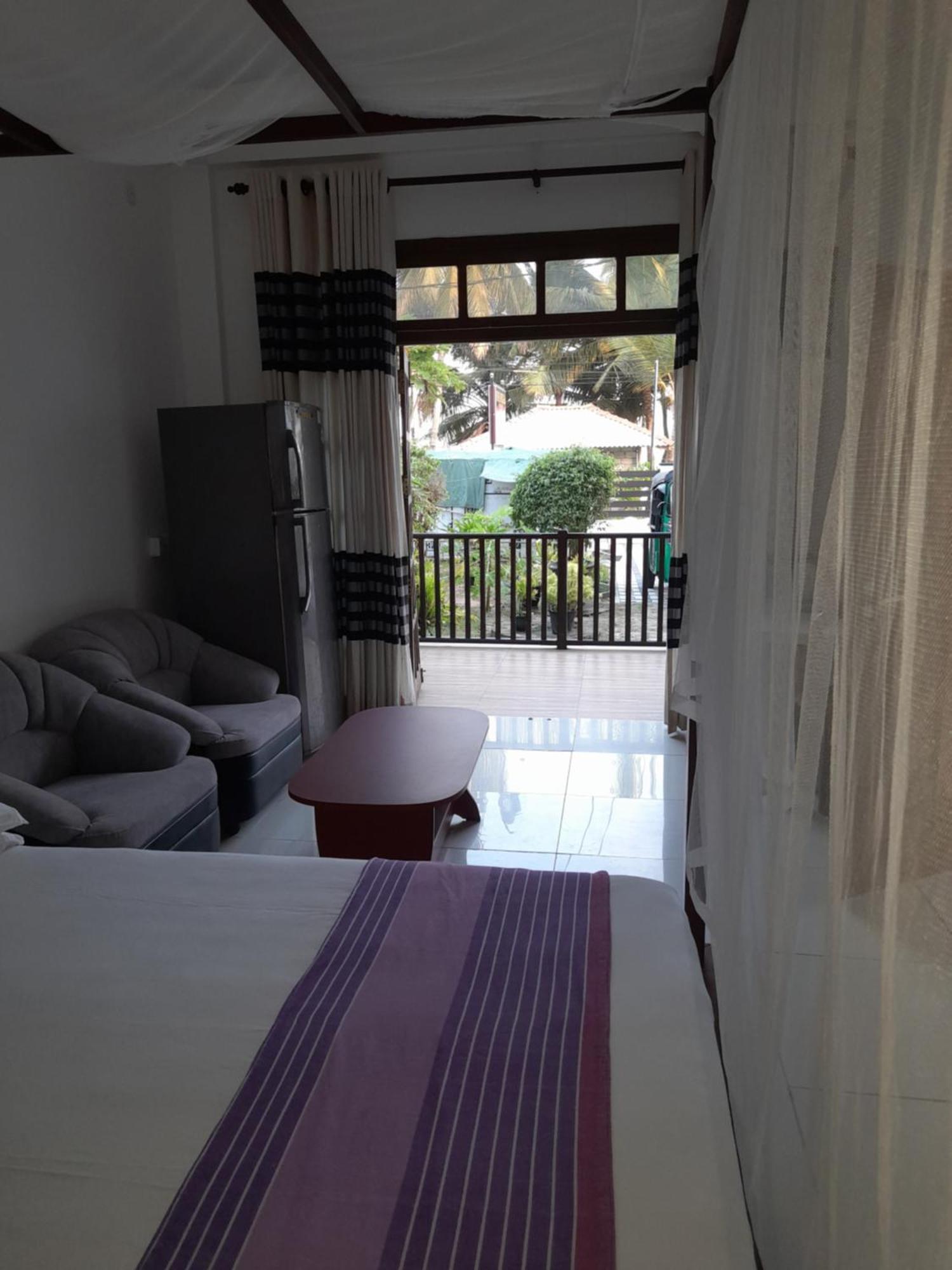 Shanika Beach Inn Tangalle Δωμάτιο φωτογραφία